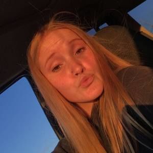 Meet your Posher, Lexi